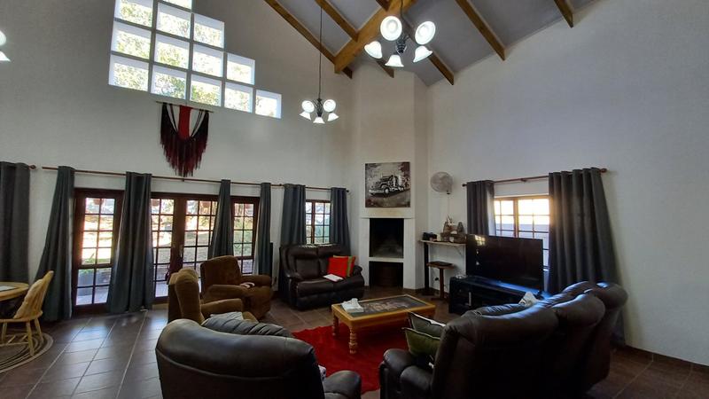 2 Bedroom Property for Sale in Albertinia Western Cape